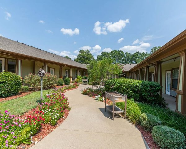 Azalea Trails Assisted Living 5550 Old Jacksonville Highway Tyler Tx 75703 Senior Living Guide