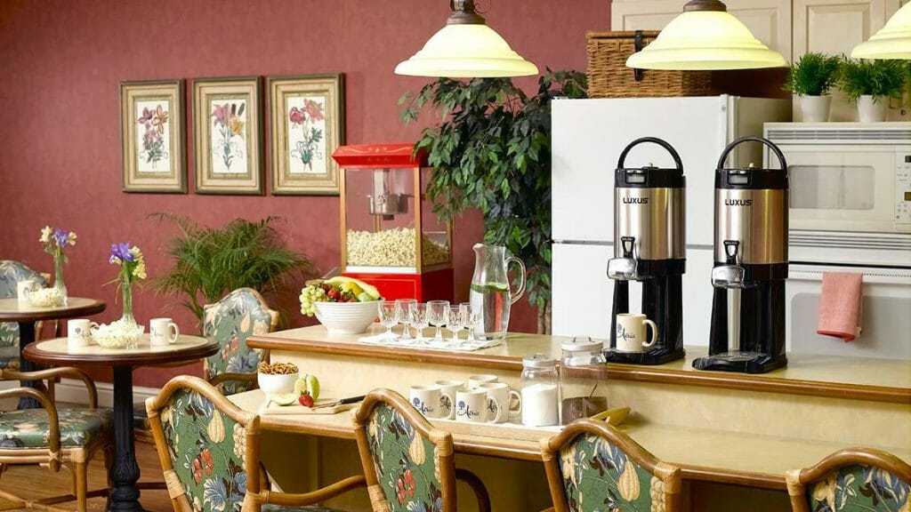 Pittsburgh Senior Living | Celebration Villa of South Hills