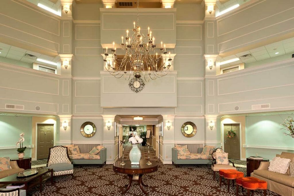 CCRC Senior Living Lufkin, TX Pinecrest Retirement Community